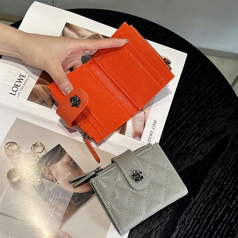 高見えキルティングミニウォレット