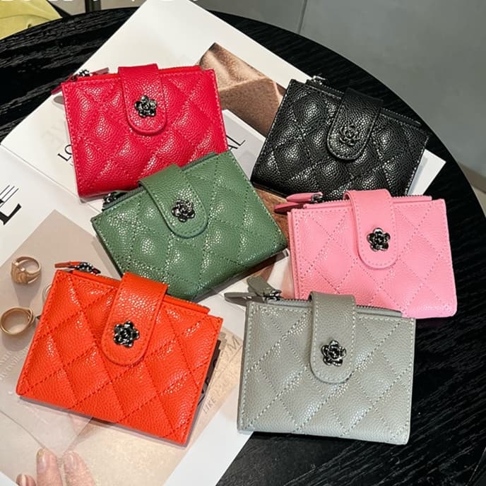 高見えキルティングミニウォレット