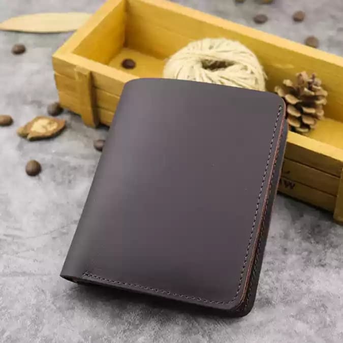 クラフトエッセンシャル 二つ折り財布