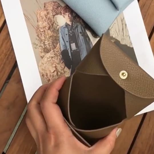 エレガント型押し革 コインケース