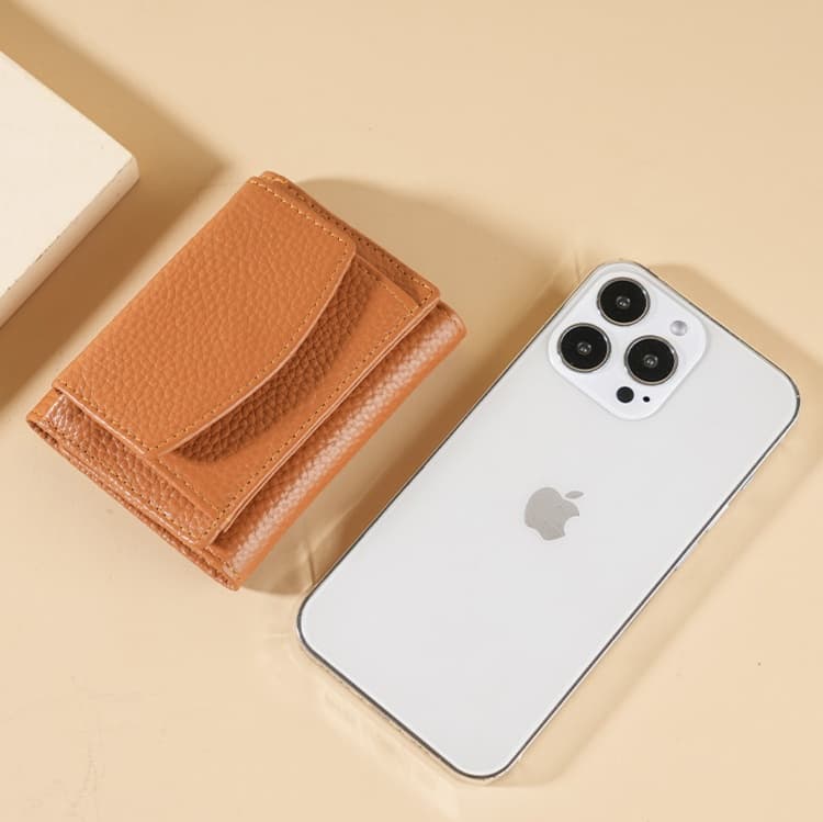 三つ折りラクラク収納ウォレット