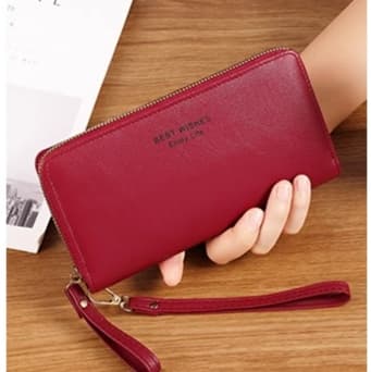 シンプルロゴのジップ式長財布