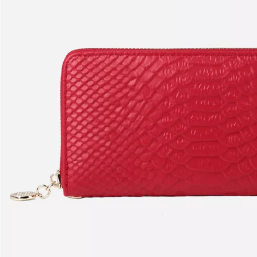 艶出しクロコダイル柄長財布