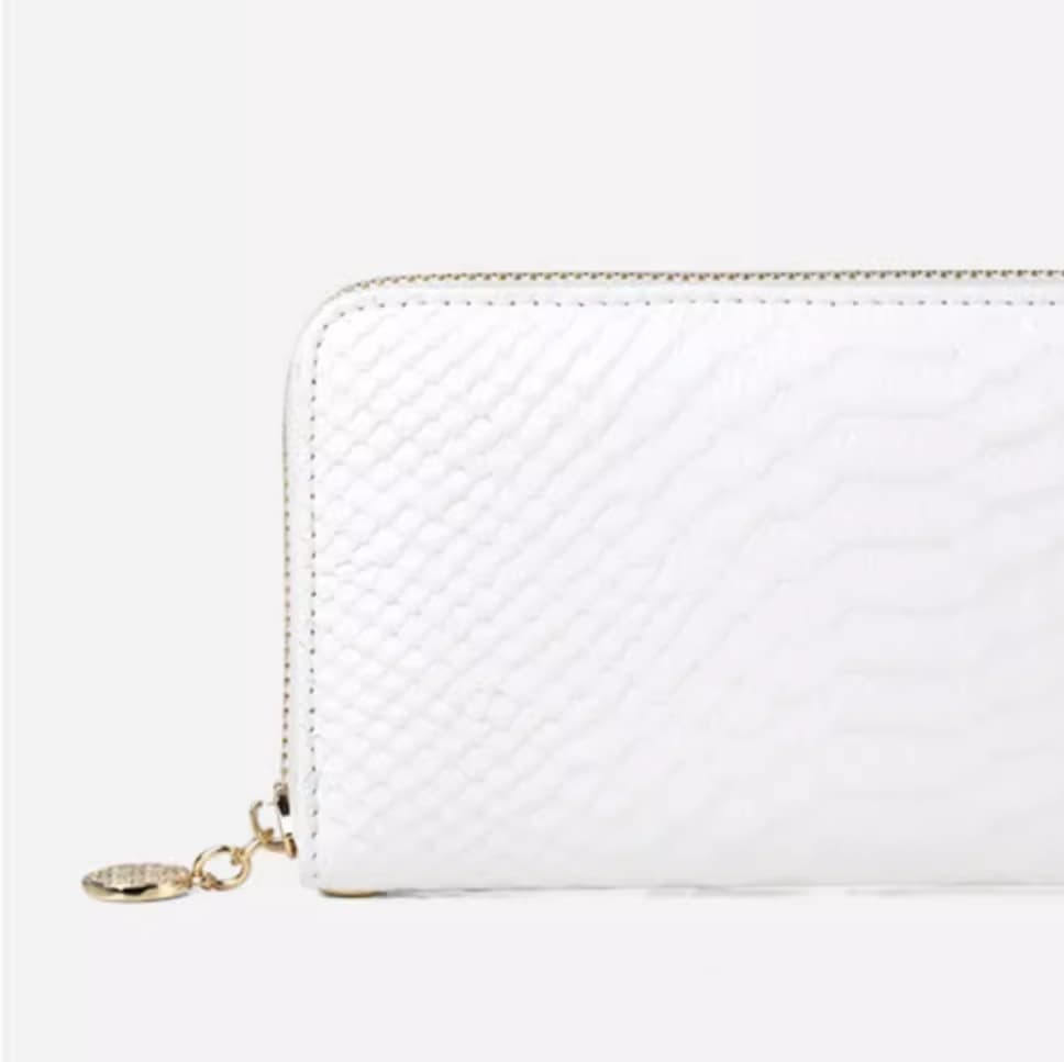 艶出しクロコダイル柄長財布