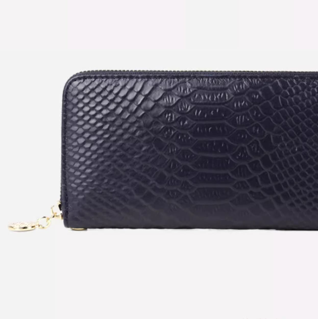 艶出しクロコダイル柄長財布