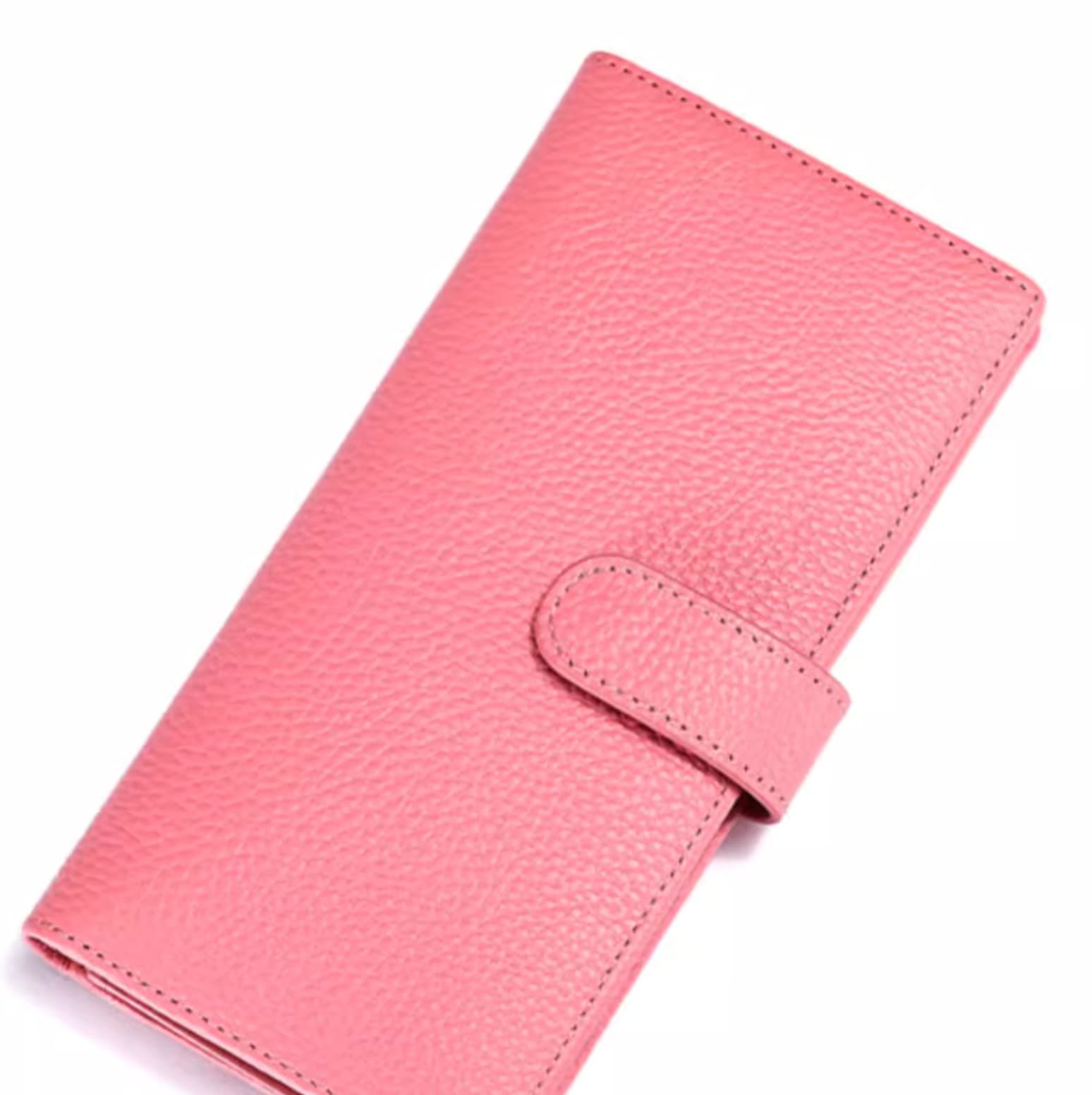 手によく馴染むソフト革の長財布