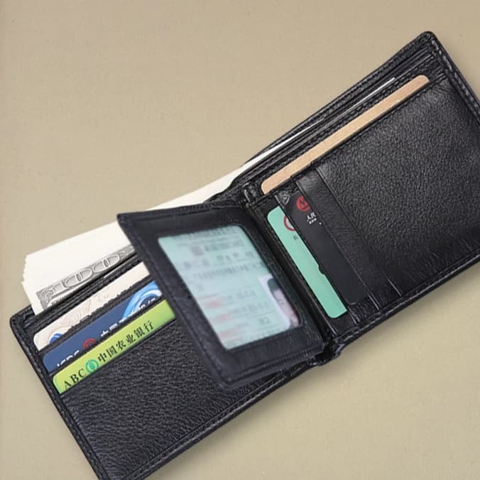 スマート収納二つ折り財布