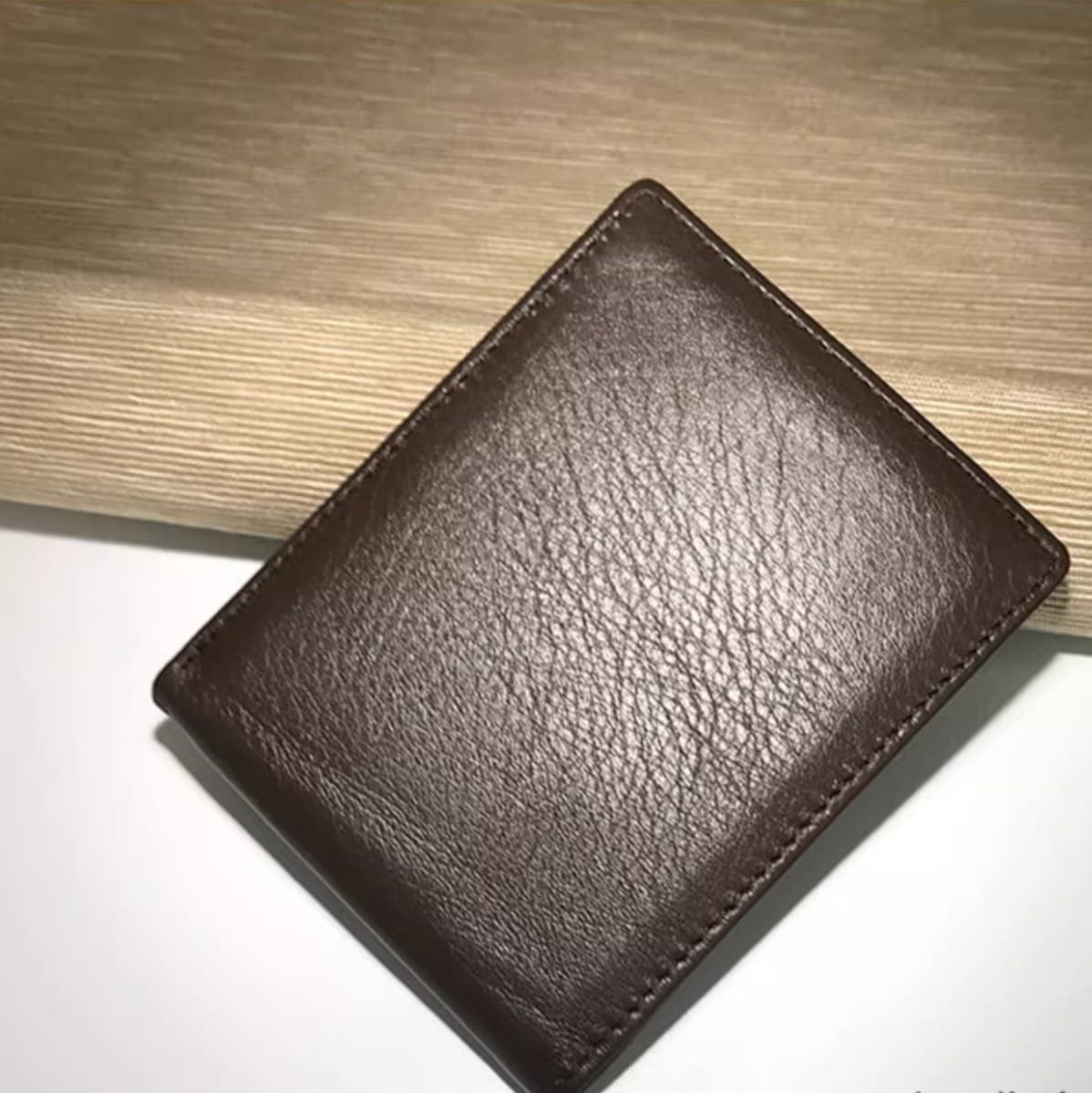 スマート収納二つ折り財布