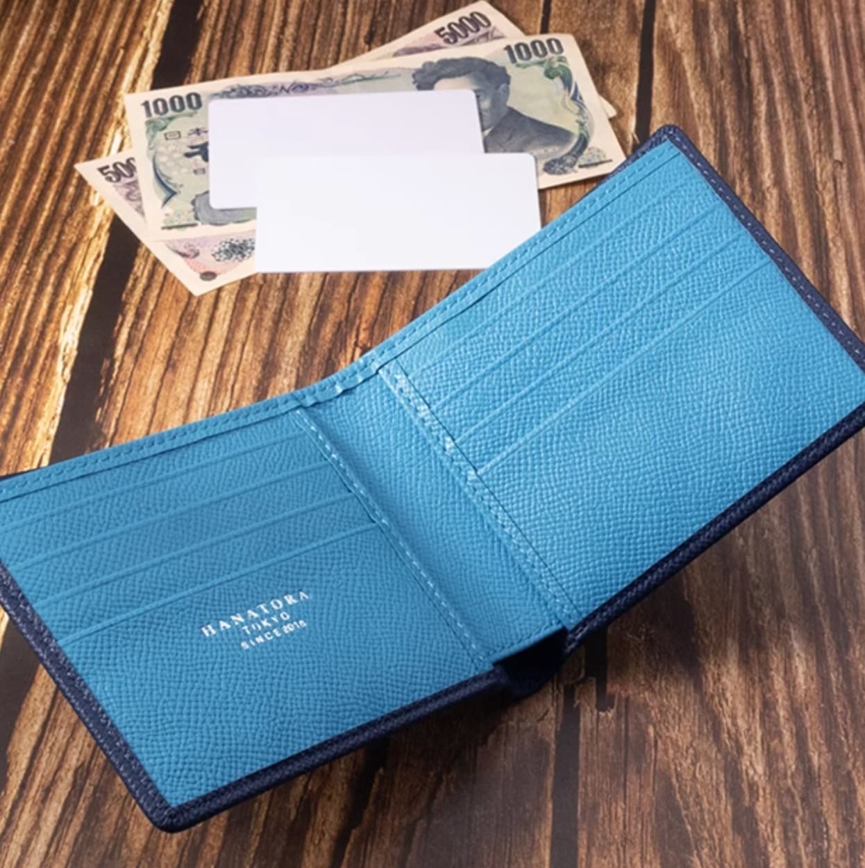 バイカラー二つ折り財布