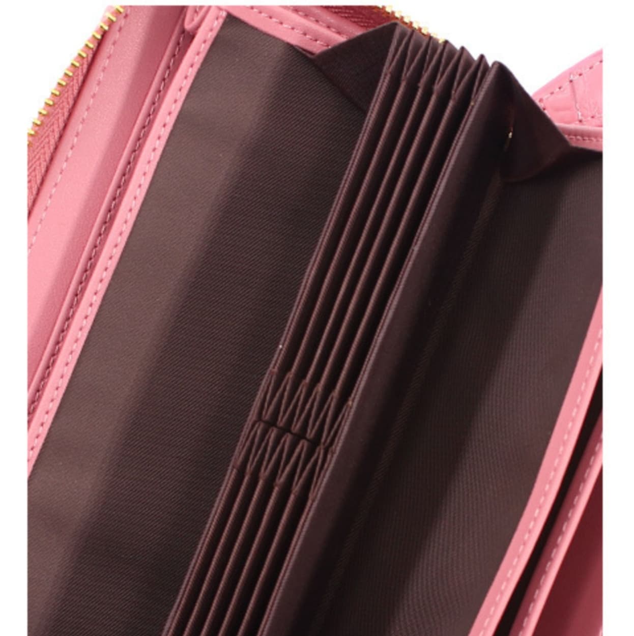 ブライトカラーのクロコダイル型押し長財布