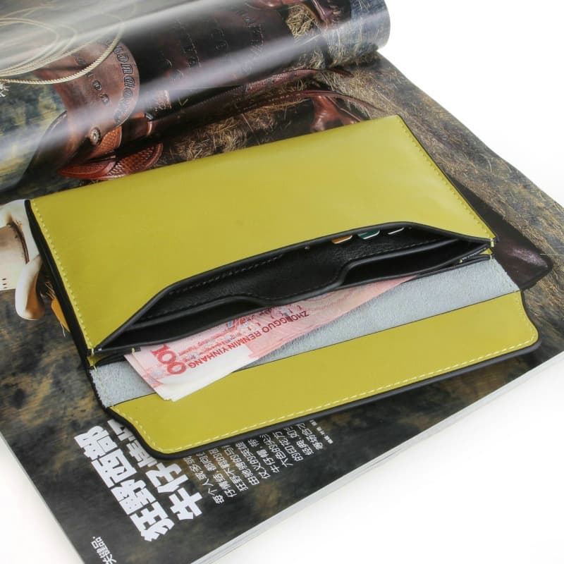 革財布 上質な素材感際立つ多機能長財布