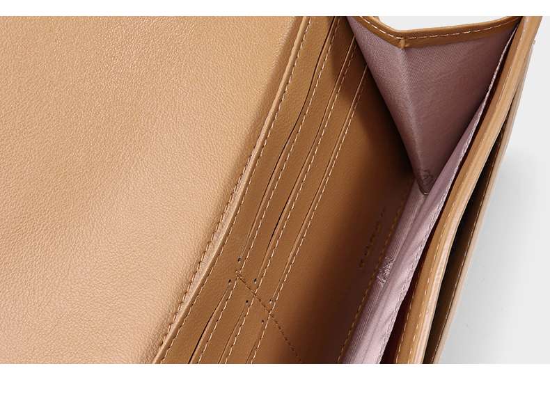 アンニュイデザインの三つ折り革財布