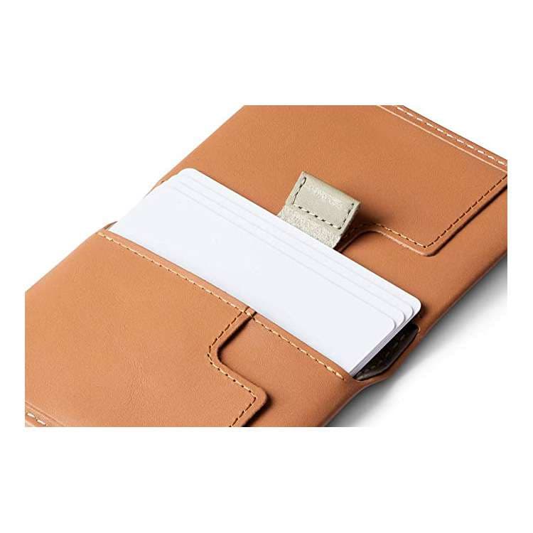 スリムボディ本革二つ折り財布