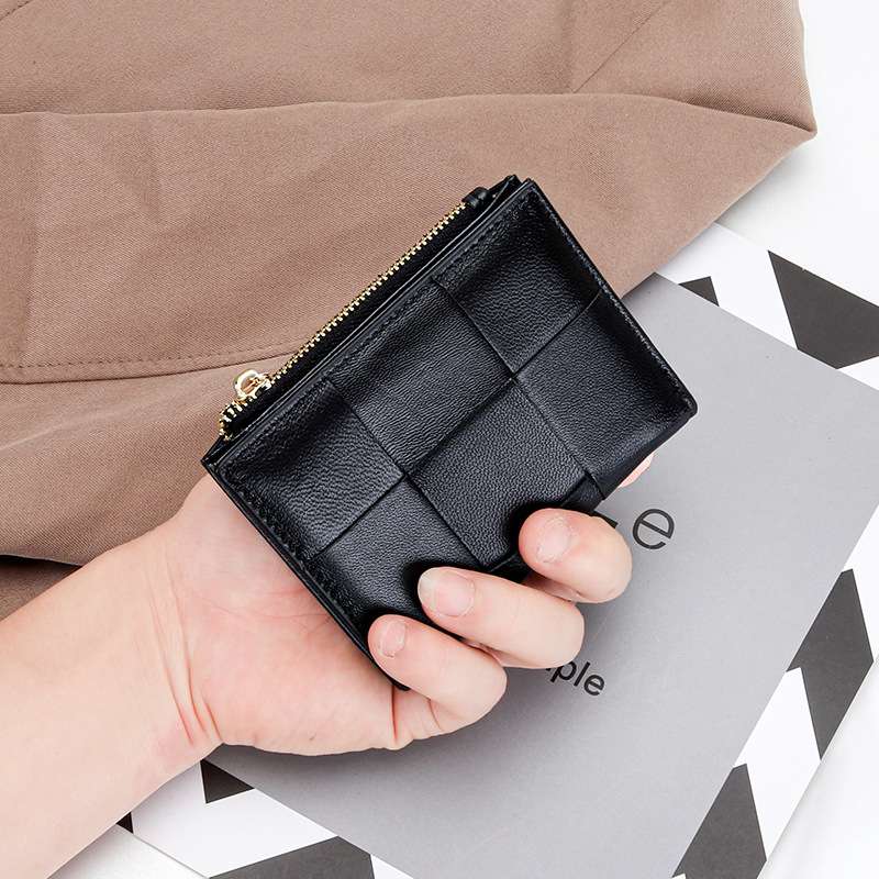 編み込み革コンパクトウォレット