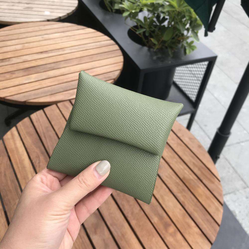 エレガント型押し革 コインケース