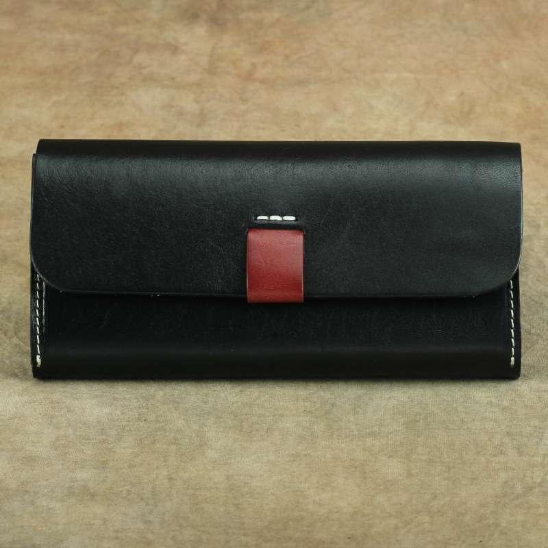 革財布 上質な革素材を活かしたシンプル長財布