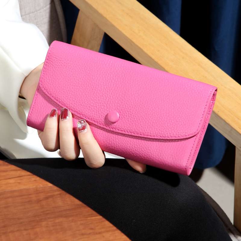 ラウンドフラップのスマート長財布