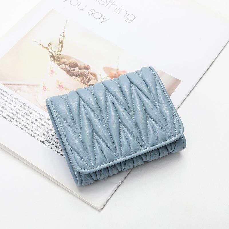 ウェーブキルティング 二つ折り財布