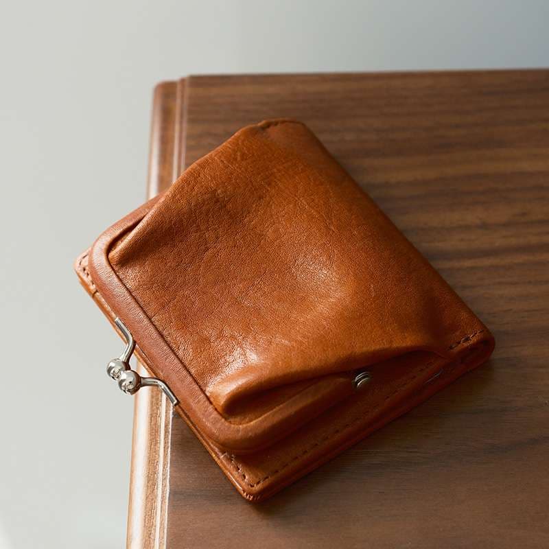 革財布 がま口革二つ折り財布