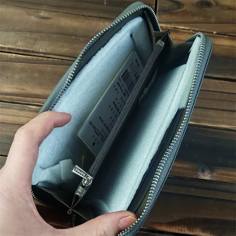 ソフト本革ラウンドファスナー長財布