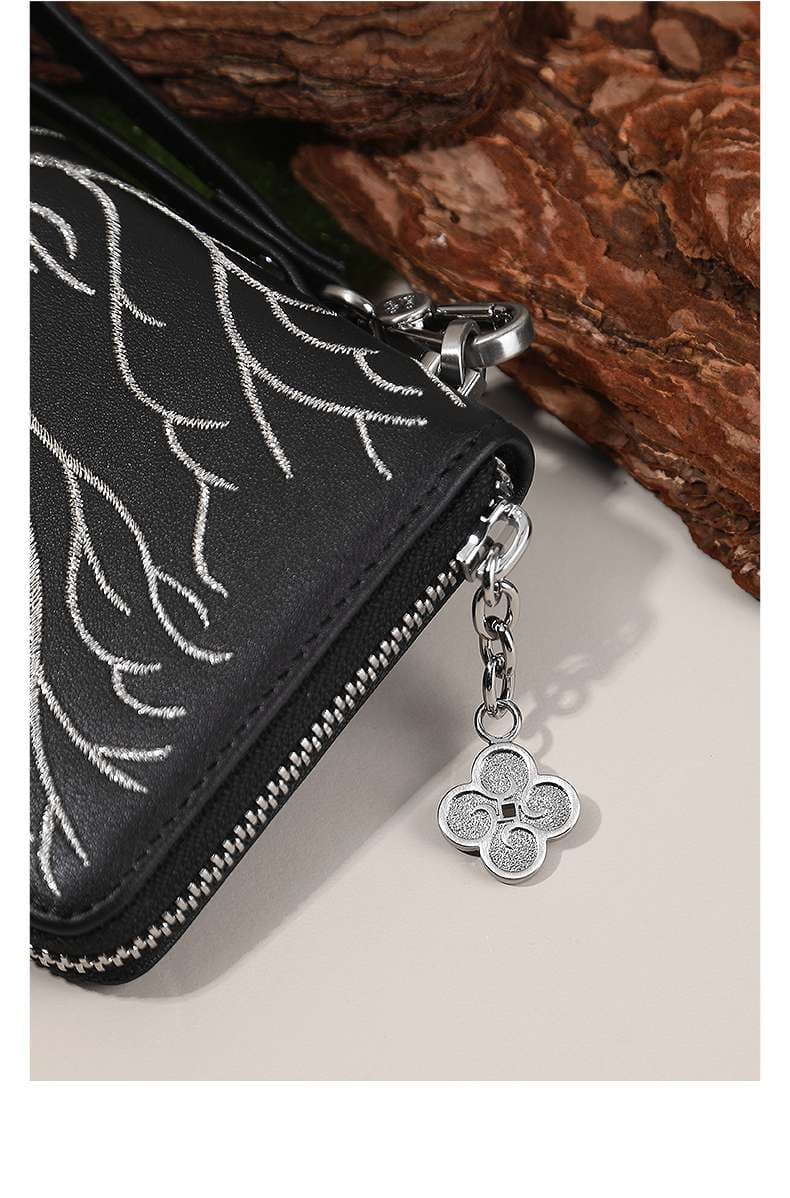革財布 木の枝刺繍入り高級長財布