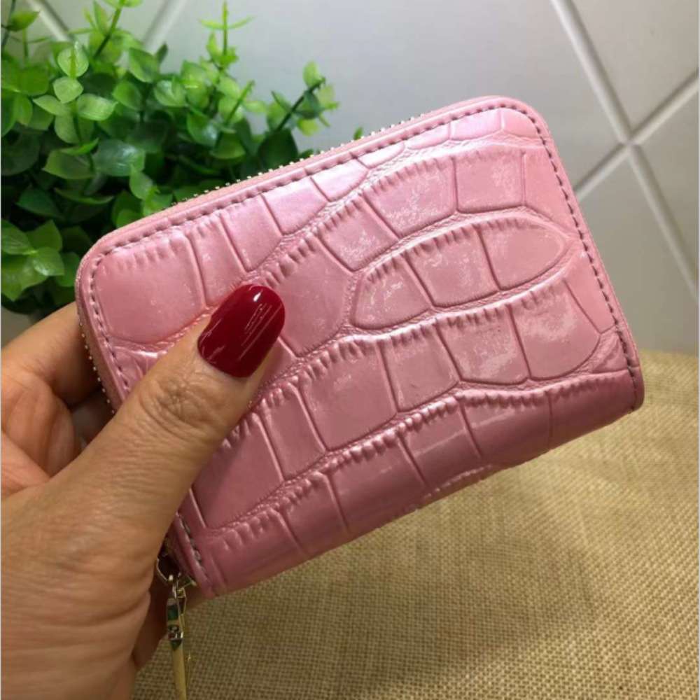 クロコダイル型押しアコーディオンミニ財布