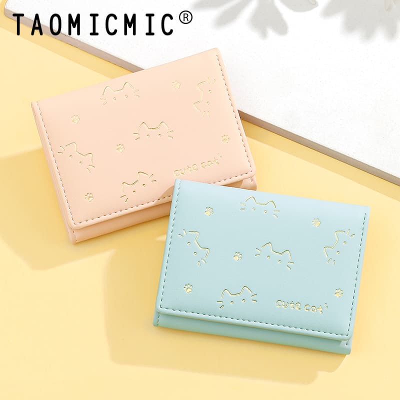 猫の箔押し三つ折り財布