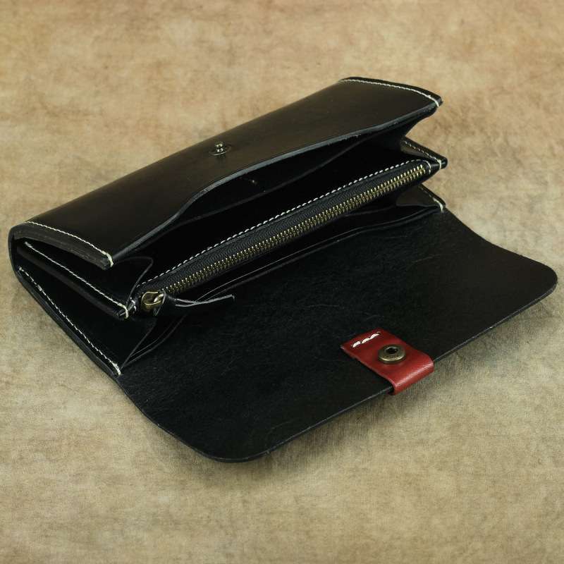 革財布 上質な革素材を活かしたシンプル長財布