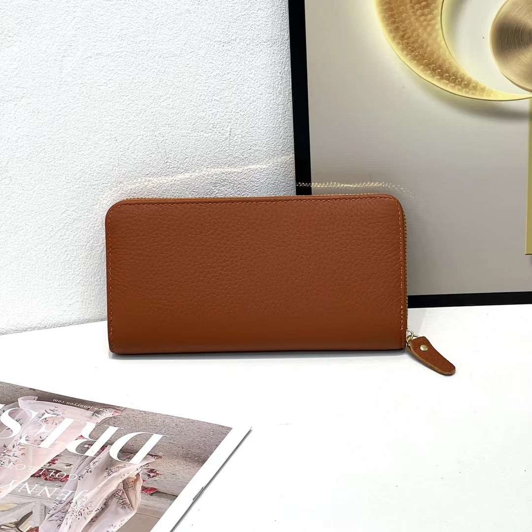 ソフト革ジップラウンド長財布