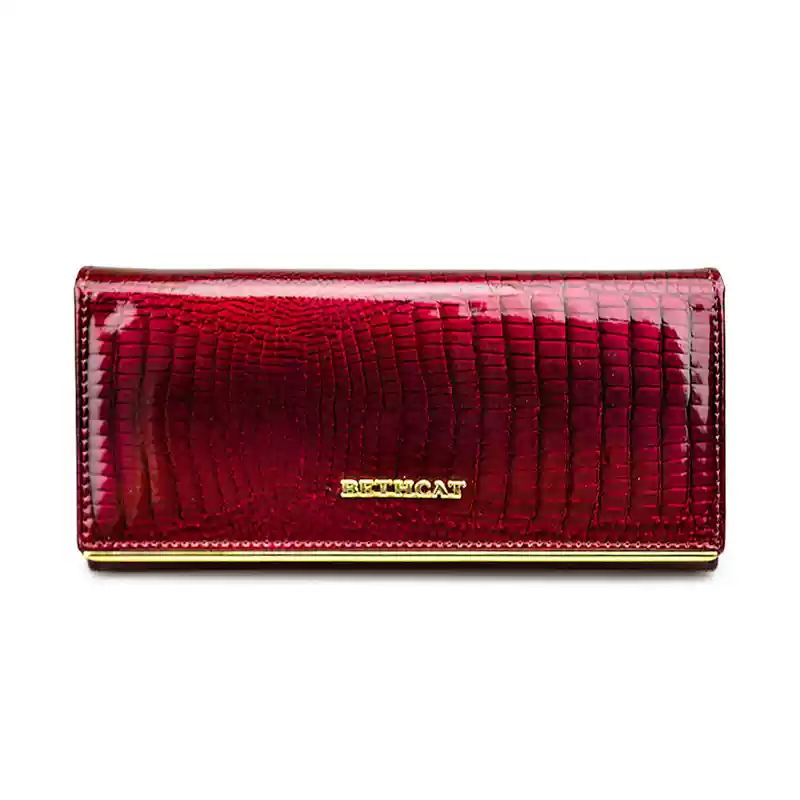 クロコ×ゴールドのラグジュアリー長財布